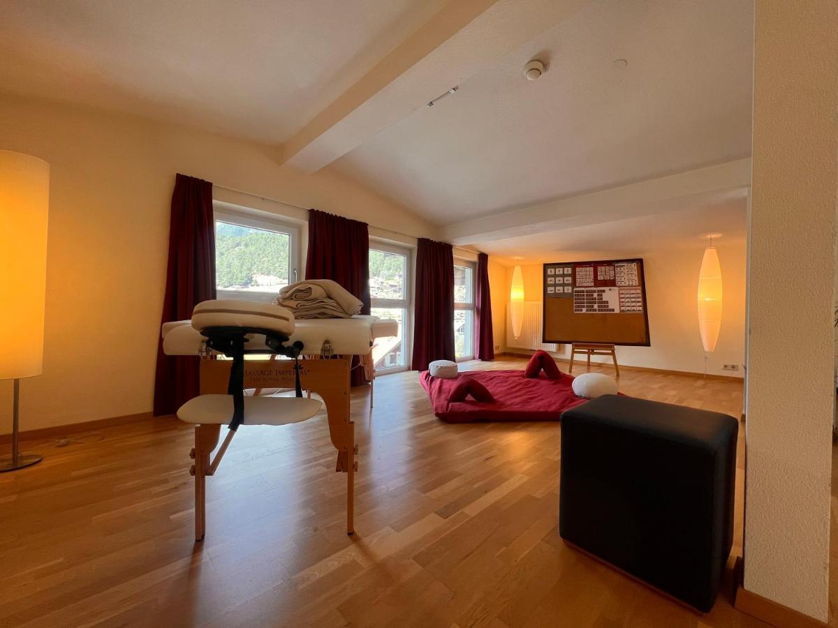 Hotel Zum Lamm ทาร์เรนส์ ภายนอก รูปภาพ