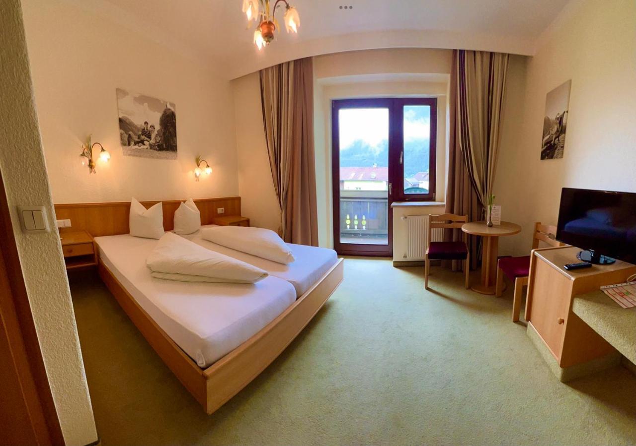 Hotel Zum Lamm ทาร์เรนส์ ภายนอก รูปภาพ