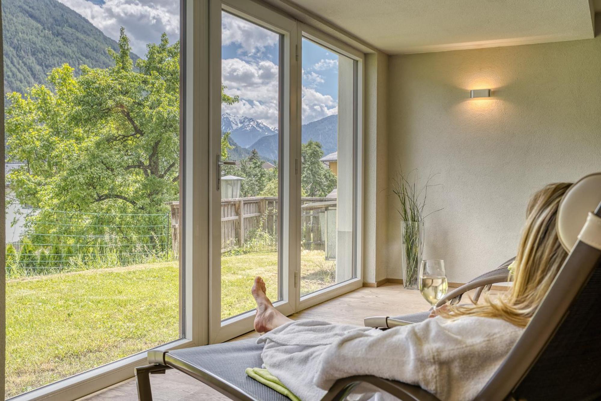 Hotel Zum Lamm ทาร์เรนส์ ภายนอก รูปภาพ