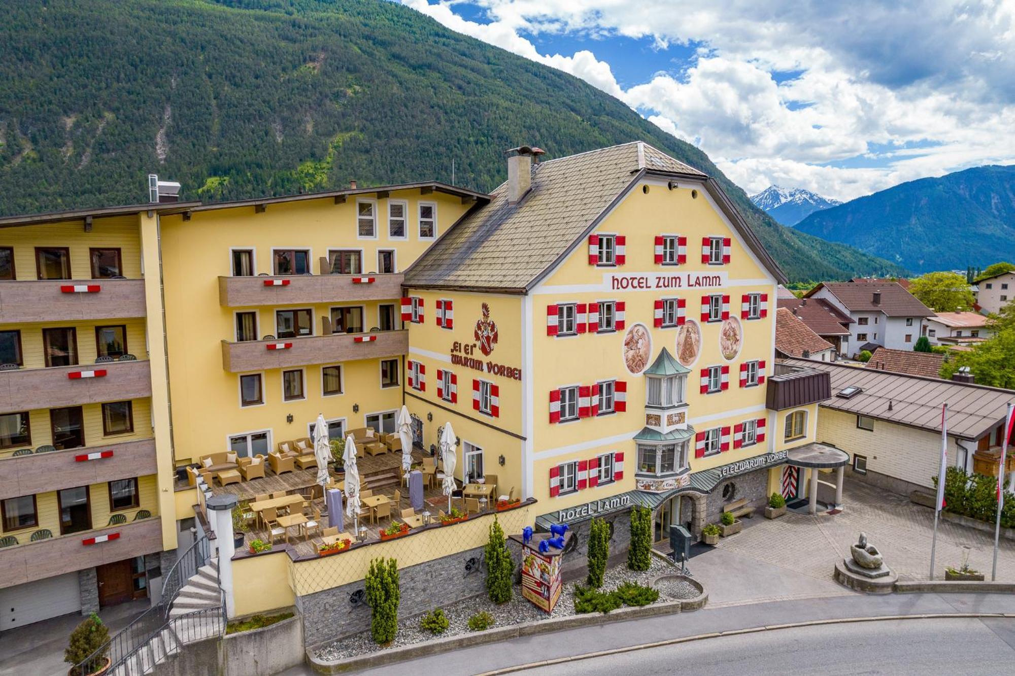 Hotel Zum Lamm ทาร์เรนส์ ภายนอก รูปภาพ