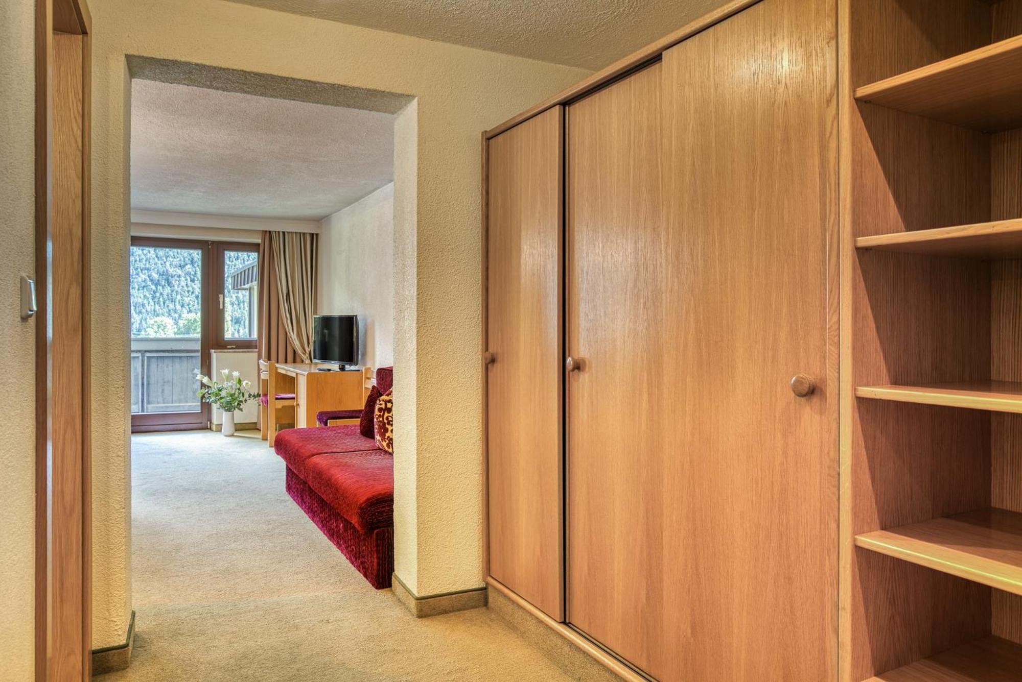 Hotel Zum Lamm ทาร์เรนส์ ภายนอก รูปภาพ