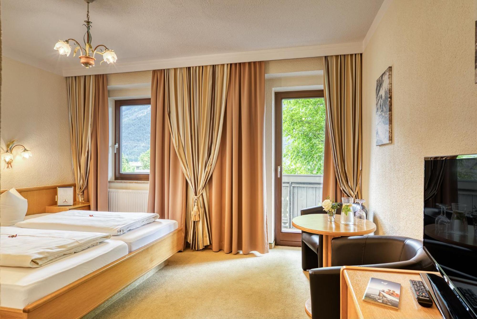 Hotel Zum Lamm ทาร์เรนส์ ภายนอก รูปภาพ